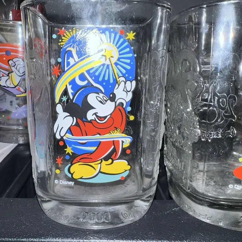 Walt Disney McDonalds 2000 All 4 Square Glasses Tumblers Complete Parks Vintage